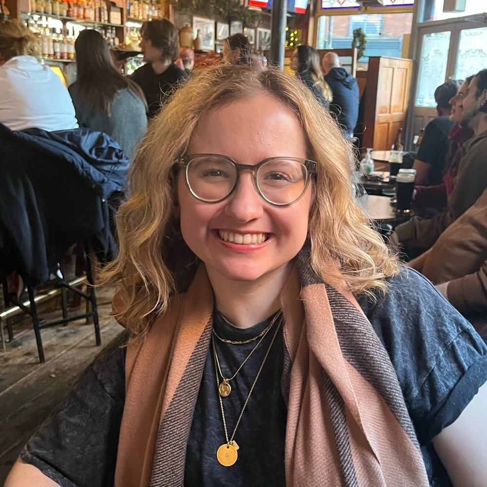 Meet your Posher, Jem